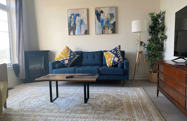 Luxurious Town House With x2 Cars Garage No01 - Foto 1