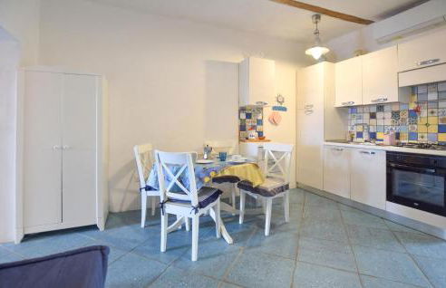 2 Bedroom Gorgeous Apartment In Scario - Foto 5