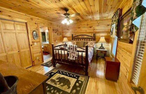 Cabin 2 bed close to Helen hot tub #15 - Foto 19