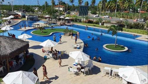 Muro Alto Condomínio Clube - FLAT TÉRREO - Foto 1