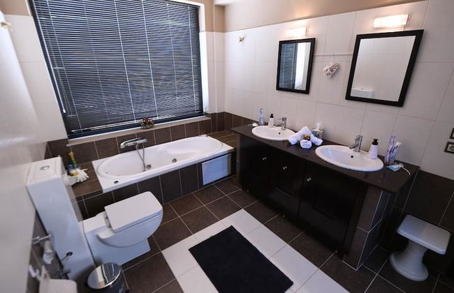 Lilies Villa - Foto 11