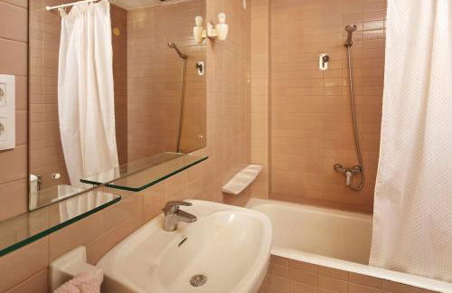 Rural house with pool in Cassà de la Selva - Foto 17