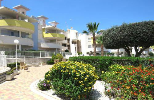 VILLAMARTIN PALMS stylish apartment close to golf and ocean with garden views - Foto 25