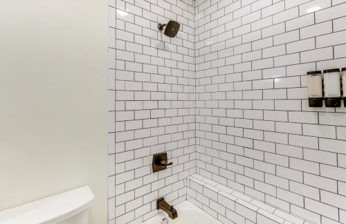 Family-Friendly Dadeville Cabin with Hot Tub and Porch - Foto 25