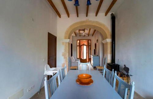 Typical old Majorcan house with a private pool - Foto 2