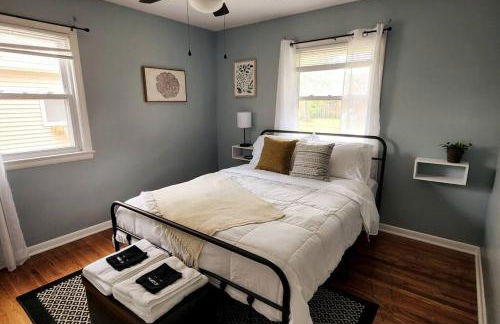 Cozy house near Lake Erie, 10 minutes to Downtown. - Foto 6