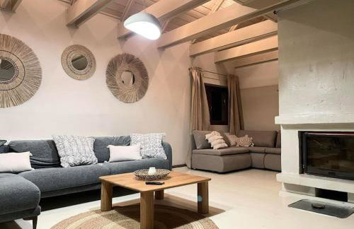 Leśny dom z basenem w okolicy Zegrza - Foto 16