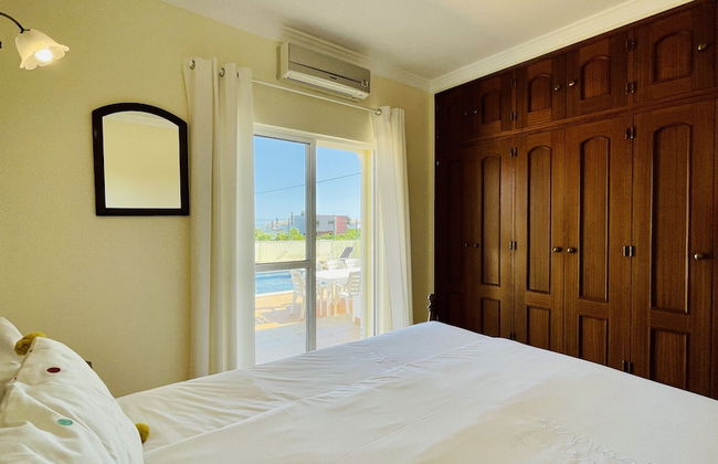 Lara Lima CIP - Photo 2