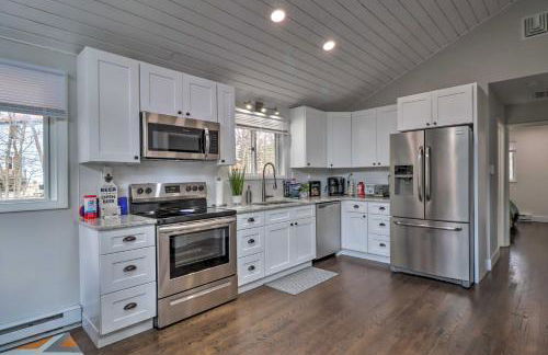 6 Mi to Camelback Slopes! Home with Game Room - Foto 5