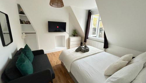 Cosy 3 Bedroom Flat, Hackney Central - Foto 1
