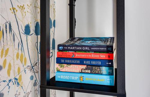 Spacious Bedford House Sleeps 6 Superfast WiFi Weekly Rates - Foto 37