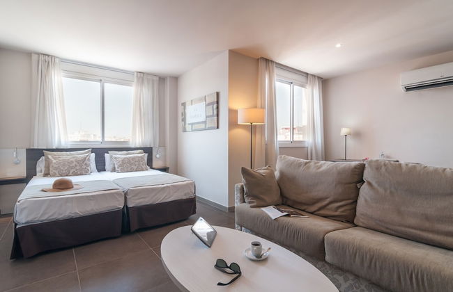 Pierre & Vacances Barcelona Sants - Foto 22