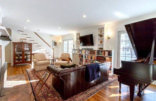 Beautifully Restored Home in Manchester Village - Foto 4