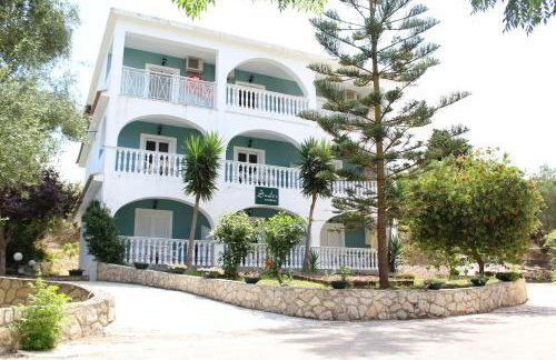 Smile's Studios - Photo 26