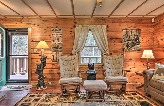 Smoky Mountain 'cozy Cove' Cabin: Deck & Fire Pit - Foto 16