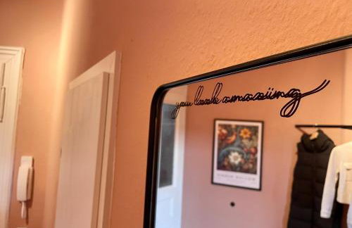 Schicke & zentrale Altbauwohnung - Photo 46