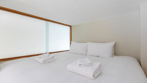 Tastefully Curated Mezzanine Studio Flat Hackney! - Photo 2