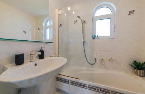 Lagonisi Luxury Escape - Foto 50