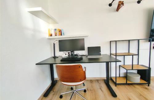 Ulmer Penthouse für 7, Arbeitsplatz, XXL-Dachterrasse, Grill, Wii - Foto 14