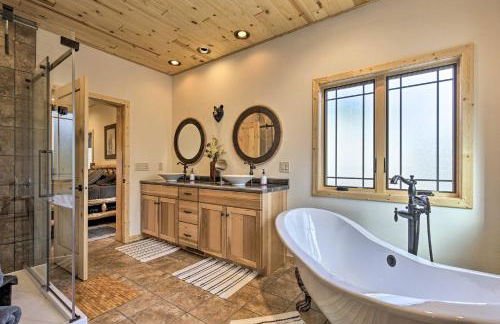 Spacious Hurley Home with Game Room Near Lakes - Foto 14