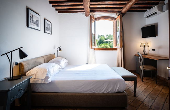 Mormoraia - Photo 20