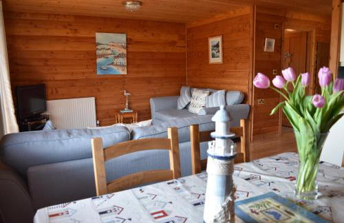 East Crinnis Log Cabin - Photo 10