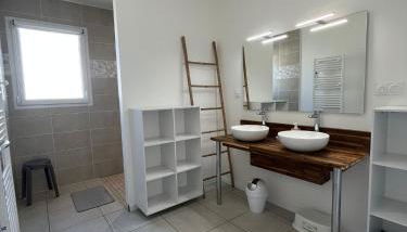 Gîte neuf, à 12mn du Futuroscope, 9 personnes-Le Coquelicot - Foto 2