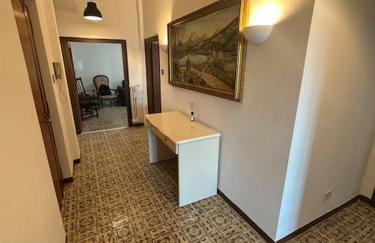 [Metro C - Centocelle] Ampio Appartamento con tre camere da letto - Photo 2