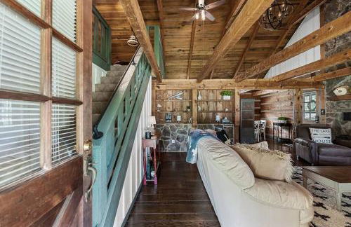 Rustic Cabin, Dock, Firepit, Kayaks & Games - Foto 21