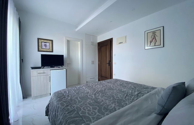 Apartments Princess Valdanos - Photo 80