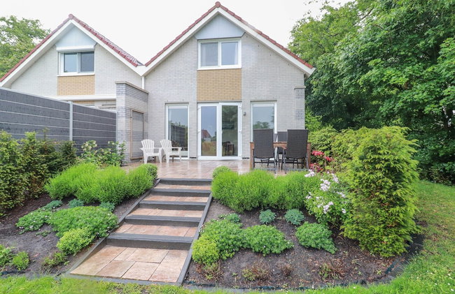 Nice Holiday Home on the Water - Foto 1