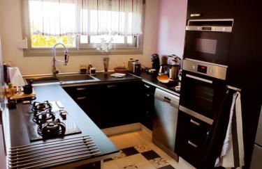 "Home Sweet Home" - 70m2 - proche Lyon, Eurexpo, Groupama & Matmut Stadium, LDLC Arena - Foto 6