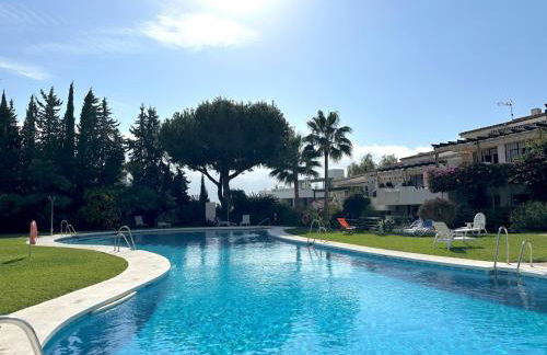 Modern 2 Bedroom Apartment in Marbella - Foto 26