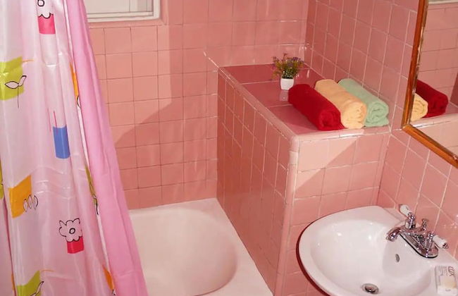 Hostal Yumuri - Photo 9