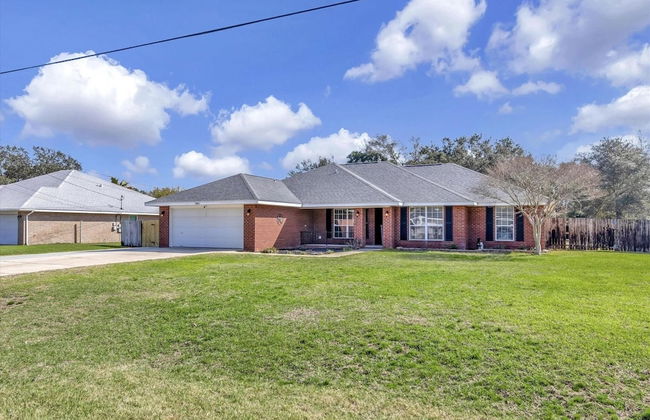 Bayou Breeze 4 Bedroom Home by RedAwning - Photo 33