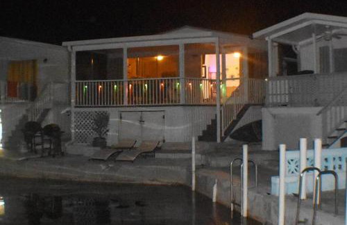 Pelican's Roost, Waterfront comfort at Venture Out - Foto 36