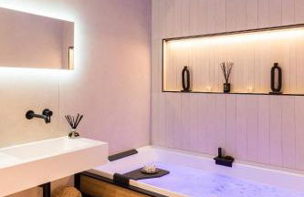 Host Inn Sleek Sūite - Photo 4