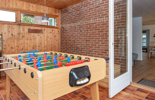 8 Person Holiday Home in Bjert - Foto 18