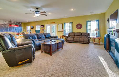 Norfork Lake Home Game Room, Fire Pit and Views! - Foto 14