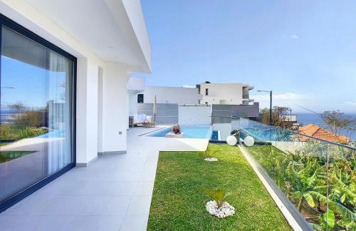 Noah - Private Sunset Hideaway by LovelyStay - Photo 16