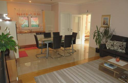 Apartment Simaris - spacious with terrace and sea view - Foto 2
