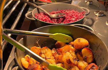 Sunset sea view chalet with hot tub - Photo 29