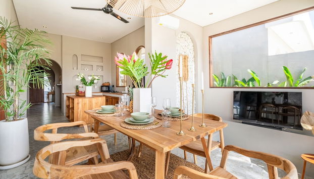 Villa Bayu by Alfred in Bali - Cozy 2BR Villa w Stunning Ricefield View - Foto 4, Habitación