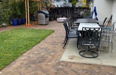 English Rose Garden Cottage near Roseville, CA - Foto 6