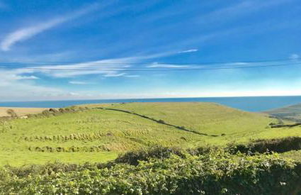 Spacious Coastal Home with Stunning Sea Views - Foto 2