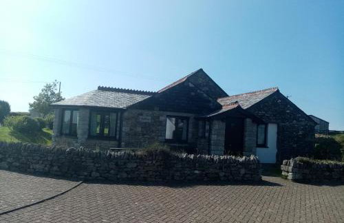 Mowhay, East Rose - Foto 1