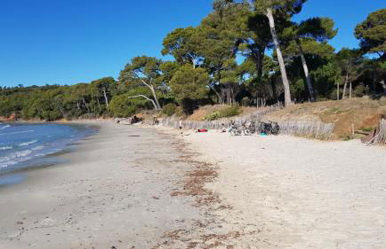 Rez de Jardin T3 recent et calme au Nouvelles Terres à La Londe les Maures - Foto 32