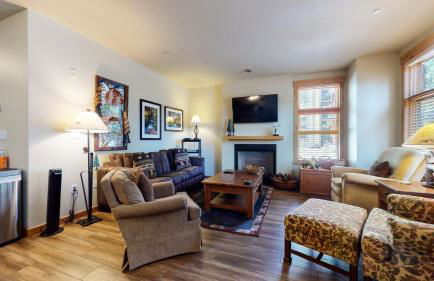 Solstice 11 Amazing Location on Golf Course, Heated Garage, Private Washer Dryer condo - Photo 9