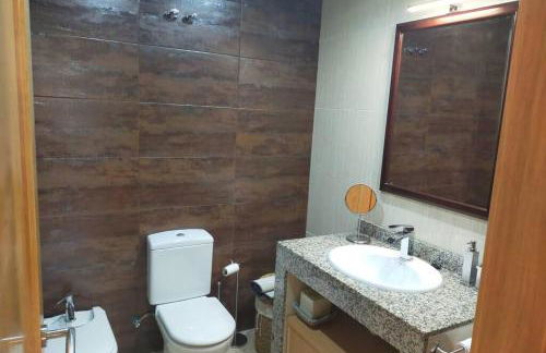 Apartamento para 5 personas frente al mar con piscina y parking - Foto 28