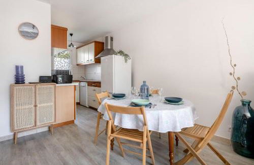 Maison pour 4 avec terrasse - proche du centre - Foto 10